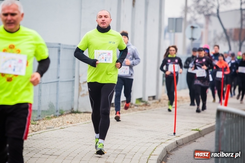 Zdjęcie w galerii na portalu naszraciborz.pl: Blisko trzystu uczestników Biegu dla Ani FOTO i WIDEO wiadomości z regionu