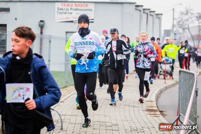 Zdjęcie w galerii na portalu naszraciborz.pl: Blisko trzystu uczestników Biegu dla Ani FOTO i WIDEO wiadomości z regionu