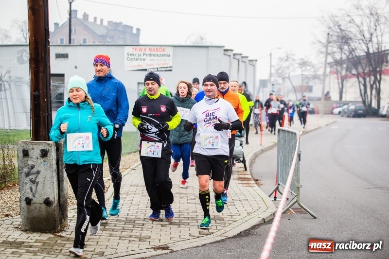 Zdjęcie w galerii na portalu naszraciborz.pl: Blisko trzystu uczestników Biegu dla Ani FOTO i WIDEO wiadomości z regionu