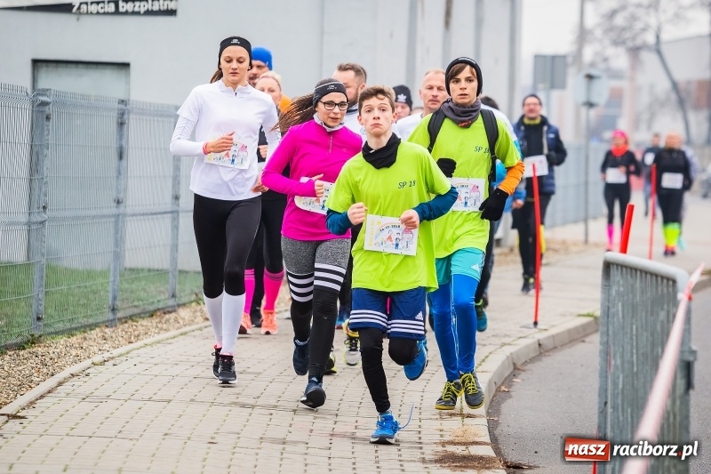 Zdjęcie w galerii na portalu naszraciborz.pl: Blisko trzystu uczestników Biegu dla Ani FOTO i WIDEO wiadomości z regionu