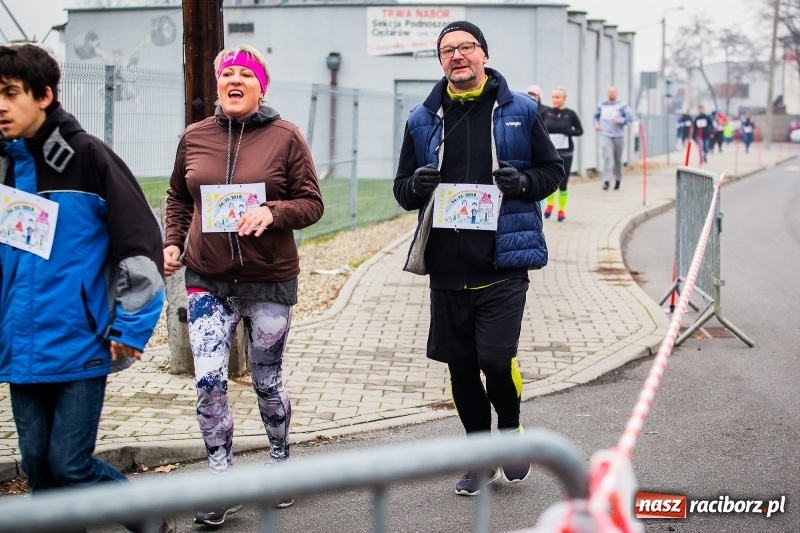 Zdjęcie w galerii na portalu naszraciborz.pl: Blisko trzystu uczestników Biegu dla Ani FOTO i WIDEO wiadomości z regionu