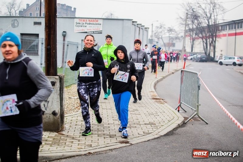 Zdjęcie w galerii na portalu naszraciborz.pl: Blisko trzystu uczestników Biegu dla Ani FOTO i WIDEO wiadomości z regionu