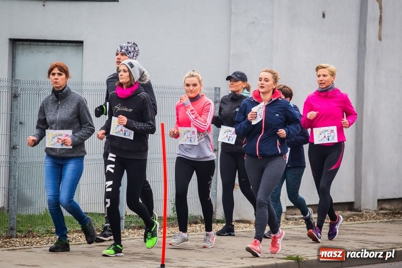 Zdjęcie w galerii na portalu naszraciborz.pl: Blisko trzystu uczestników Biegu dla Ani FOTO i WIDEO wiadomości z regionu