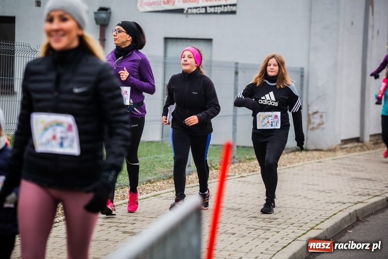 Zdjęcie w galerii na portalu naszraciborz.pl: Blisko trzystu uczestników Biegu dla Ani FOTO i WIDEO wiadomości z regionu