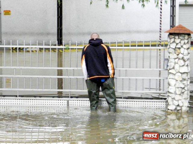 Zdjęcie w galerii na portalu naszraciborz.pl: Staltech drugi raz zalany wiadomości z regionu
