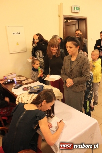 Zdjęcie w galerii na portalu naszraciborz.pl: Kobiety ze Śląska. Premiera książki w starym opactwie  wiadomości z regionu