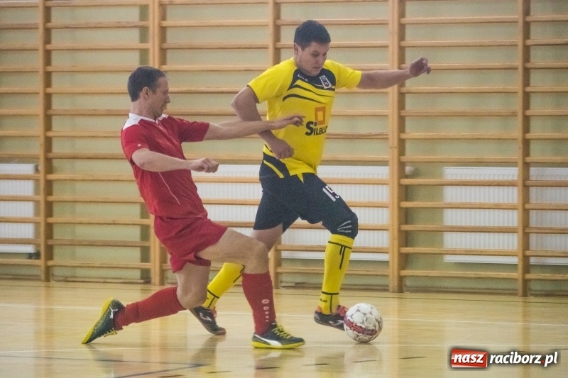 Zdjęcie w galerii na portalu naszraciborz.pl: III Memoriał im. Jana Staniendy. Sędziowie Podokręgu Racibórz obronili trofeum wiadomości z regionu