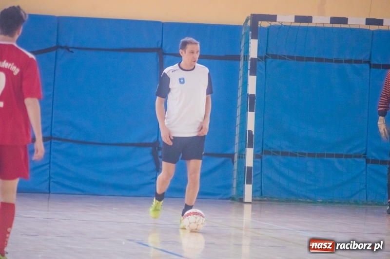 Zdjęcie w galerii na portalu naszraciborz.pl: III Memoriał im. Jana Staniendy. Sędziowie Podokręgu Racibórz obronili trofeum wiadomości z regionu