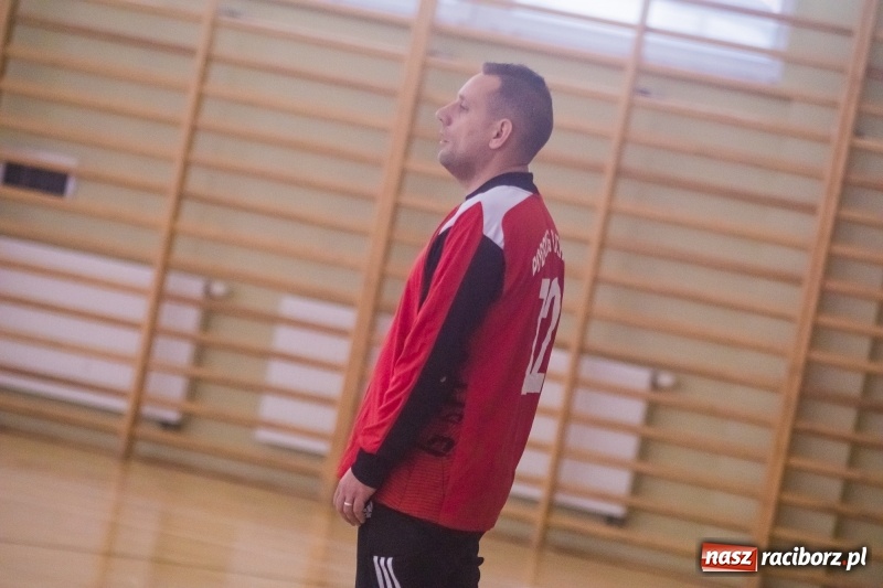 Zdjęcie w galerii na portalu naszraciborz.pl: III Memoriał im. Jana Staniendy. Sędziowie Podokręgu Racibórz obronili trofeum wiadomości z regionu