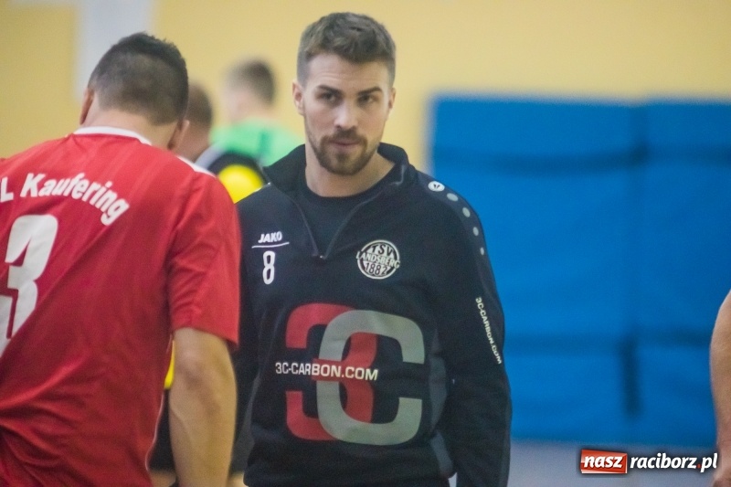 Zdjęcie w galerii na portalu naszraciborz.pl: III Memoriał im. Jana Staniendy. Sędziowie Podokręgu Racibórz obronili trofeum wiadomości z regionu