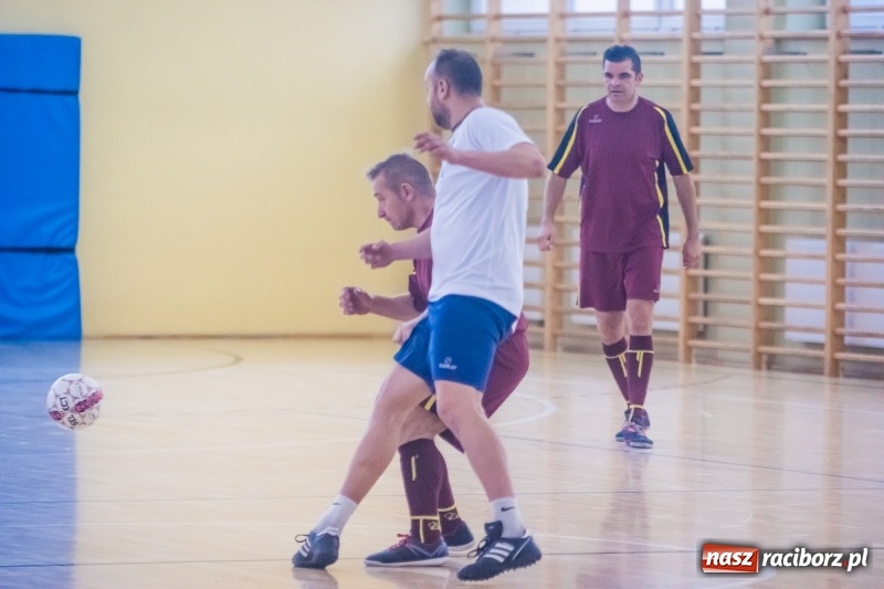 Zdjęcie w galerii na portalu naszraciborz.pl: III Memoriał im. Jana Staniendy. Sędziowie Podokręgu Racibórz obronili trofeum wiadomości z regionu