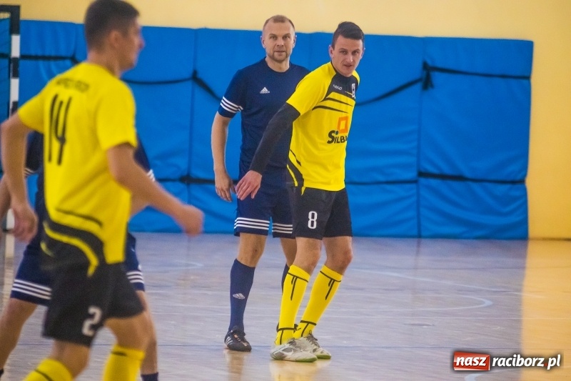 Zdjęcie w galerii na portalu naszraciborz.pl: III Memoriał im. Jana Staniendy. Sędziowie Podokręgu Racibórz obronili trofeum wiadomości z regionu