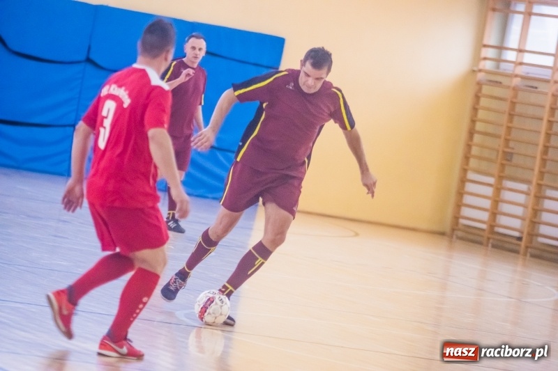 Zdjęcie w galerii na portalu naszraciborz.pl: III Memoriał im. Jana Staniendy. Sędziowie Podokręgu Racibórz obronili trofeum wiadomości z regionu