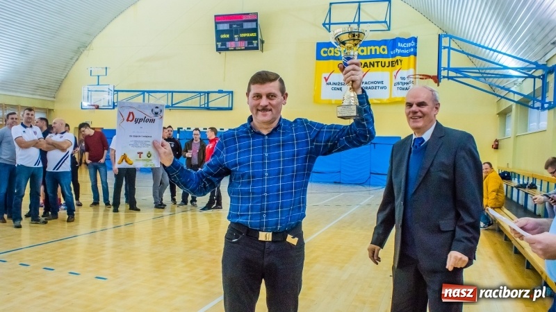 Zdjęcie w galerii na portalu naszraciborz.pl: III Memoriał im. Jana Staniendy. Sędziowie Podokręgu Racibórz obronili trofeum wiadomości z regionu