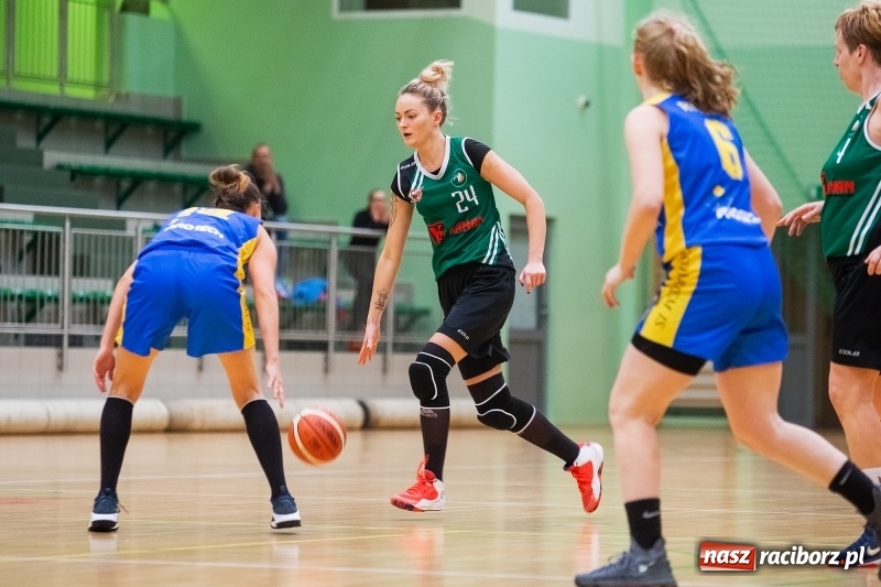 Zdjęcie w galerii na portalu naszraciborz.pl: Koszykarki RKK AZS znów poległy wiadomości z regionu