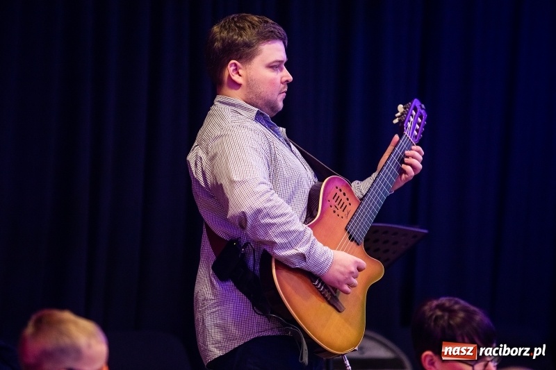 Zdjęcie w galerii na portalu naszraciborz.pl: Maluchy w Krainie Dźwięku - dookoła świata wiadomości z regionu