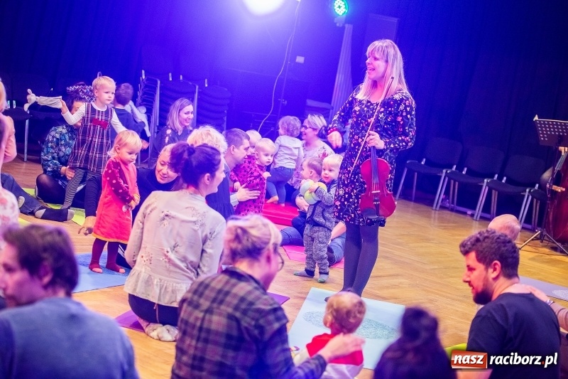 Zdjęcie w galerii na portalu naszraciborz.pl: Maluchy w Krainie Dźwięku - dookoła świata wiadomości z regionu