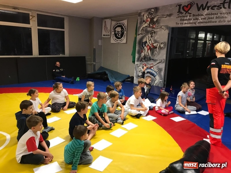 Zdjęcie w galerii na portalu naszraciborz.pl: Zajęcia profilaktyczne w Klubie Łamator  wiadomości z regionu