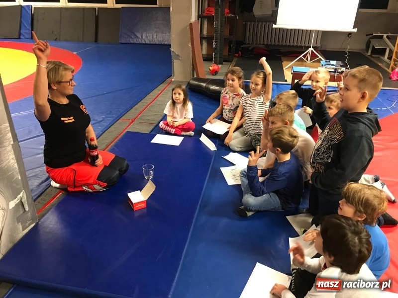 Zdjęcie w galerii na portalu naszraciborz.pl: Zajęcia profilaktyczne w Klubie Łamator  wiadomości z regionu