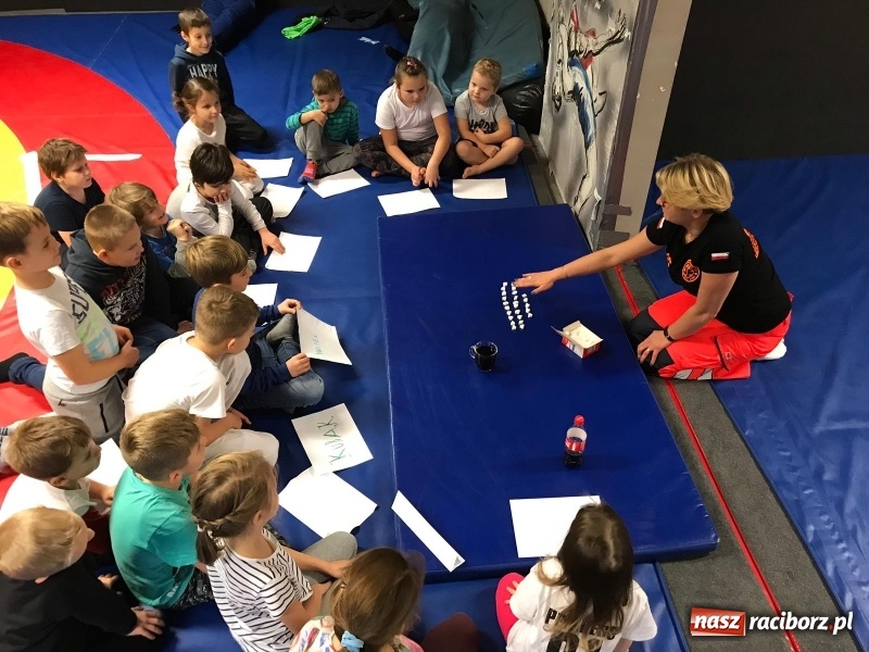 Zdjęcie w galerii na portalu naszraciborz.pl: Zajęcia profilaktyczne w Klubie Łamator  wiadomości z regionu