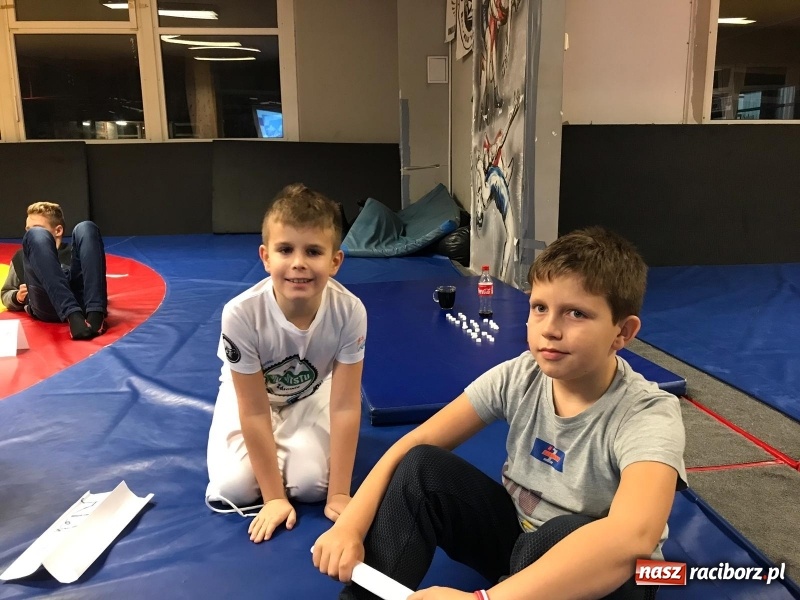 Zdjęcie w galerii na portalu naszraciborz.pl: Zajęcia profilaktyczne w Klubie Łamator  wiadomości z regionu