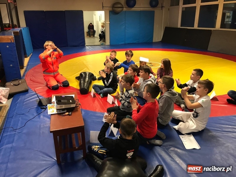 Zdjęcie w galerii na portalu naszraciborz.pl: Zajęcia profilaktyczne w Klubie Łamator  wiadomości z regionu