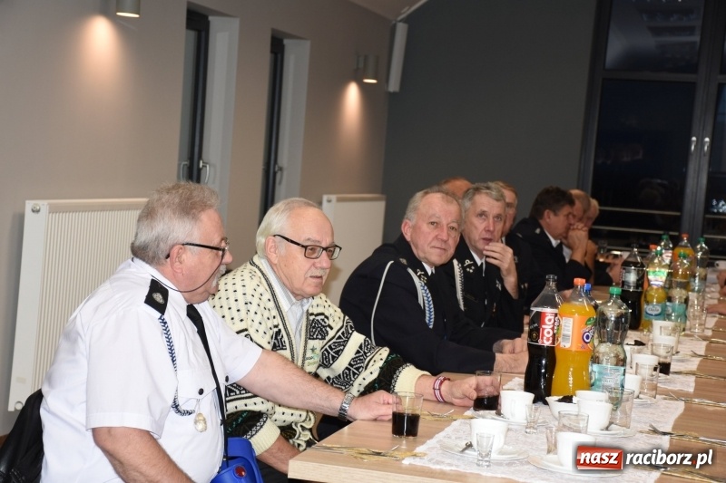 Zdjęcie w galerii na portalu naszraciborz.pl: Spotkanie strażaków weteranów gminy Krzyżanowice  wiadomości z regionu