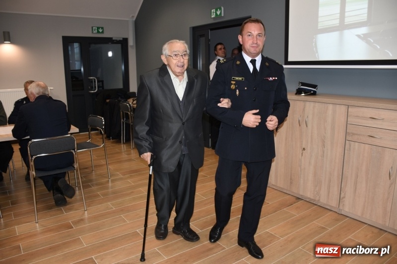 Zdjęcie w galerii na portalu naszraciborz.pl: Spotkanie strażaków weteranów gminy Krzyżanowice  wiadomości z regionu