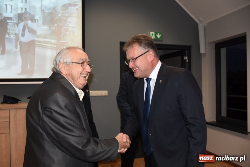 Zdjęcie w galerii na portalu naszraciborz.pl: Spotkanie strażaków weteranów gminy Krzyżanowice  wiadomości z regionu