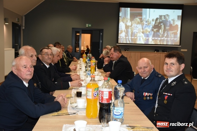 Zdjęcie w galerii na portalu naszraciborz.pl: Spotkanie strażaków weteranów gminy Krzyżanowice  wiadomości z regionu
