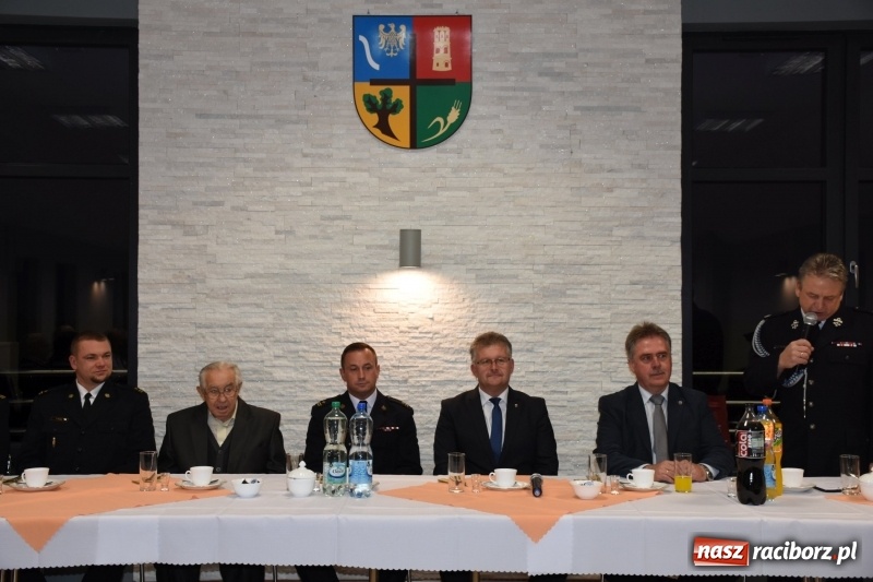 Zdjęcie w galerii na portalu naszraciborz.pl: Spotkanie strażaków weteranów gminy Krzyżanowice  wiadomości z regionu