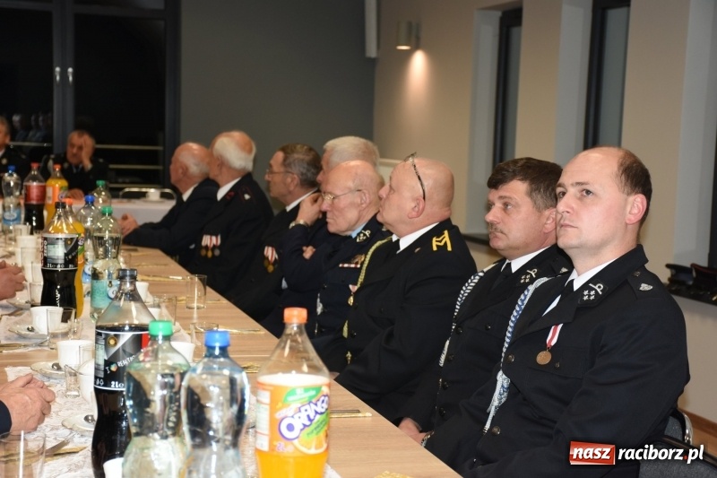 Zdjęcie w galerii na portalu naszraciborz.pl: Spotkanie strażaków weteranów gminy Krzyżanowice  wiadomości z regionu