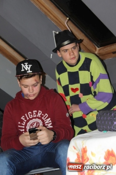 Zdjęcie w galerii na portalu naszraciborz.pl: Kosmiczni wędrowcy na Poddaszu z Głową w Pietraszynie  wiadomości z regionu