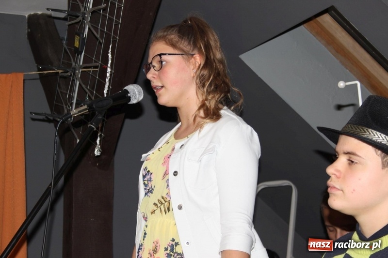 Zdjęcie w galerii na portalu naszraciborz.pl: Kosmiczni wędrowcy na Poddaszu z Głową w Pietraszynie  wiadomości z regionu