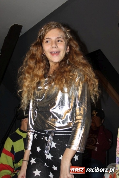 Zdjęcie w galerii na portalu naszraciborz.pl: Kosmiczni wędrowcy na Poddaszu z Głową w Pietraszynie  wiadomości z regionu