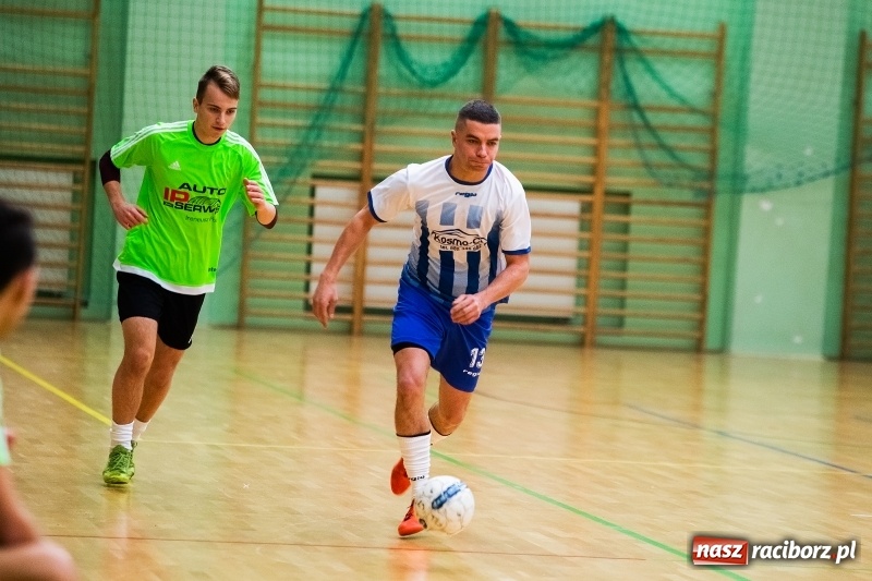 Zdjęcie w galerii na portalu naszraciborz.pl: Sobotnie emocje w HLPN. O wygranej zdecydowała ostatnia akcja wiadomości z regionu