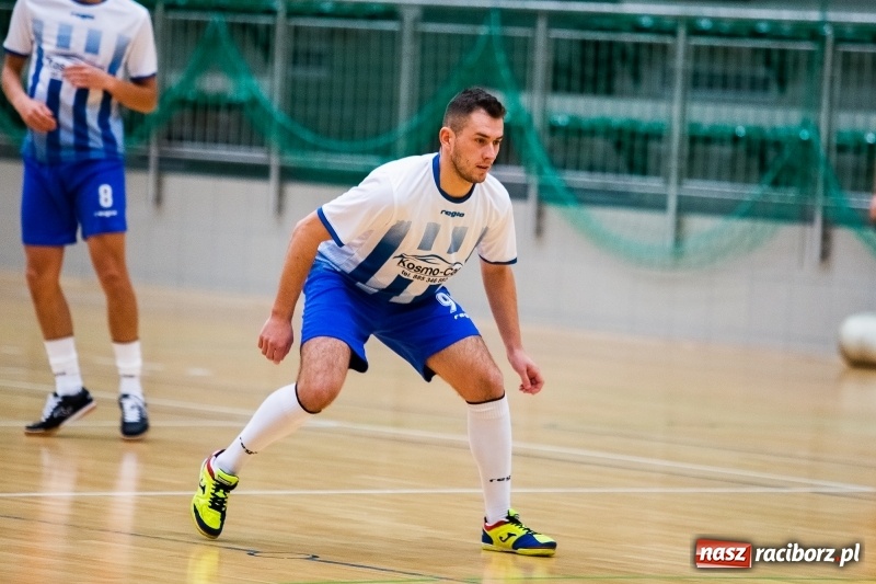 Zdjęcie w galerii na portalu naszraciborz.pl: Sobotnie emocje w HLPN. O wygranej zdecydowała ostatnia akcja wiadomości z regionu