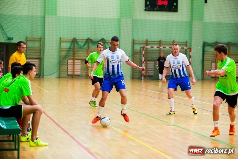 Zdjęcie w galerii na portalu naszraciborz.pl: Sobotnie emocje w HLPN. O wygranej zdecydowała ostatnia akcja wiadomości z regionu