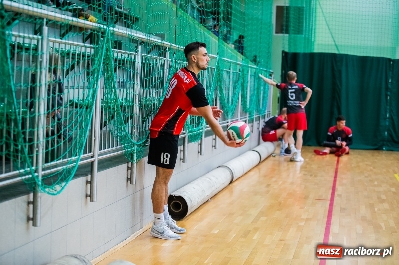 Zdjęcie w galerii na portalu naszraciborz.pl: JP Telebim RLPS. Bez niespodzianek w szóstej kolejce wiadomości z regionu