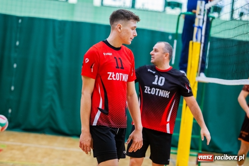 Zdjęcie w galerii na portalu naszraciborz.pl: JP Telebim RLPS. Bez niespodzianek w szóstej kolejce wiadomości z regionu