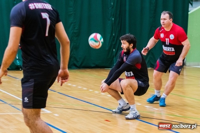 Zdjęcie w galerii na portalu naszraciborz.pl: JP Telebim RLPS. Bez niespodzianek w szóstej kolejce wiadomości z regionu