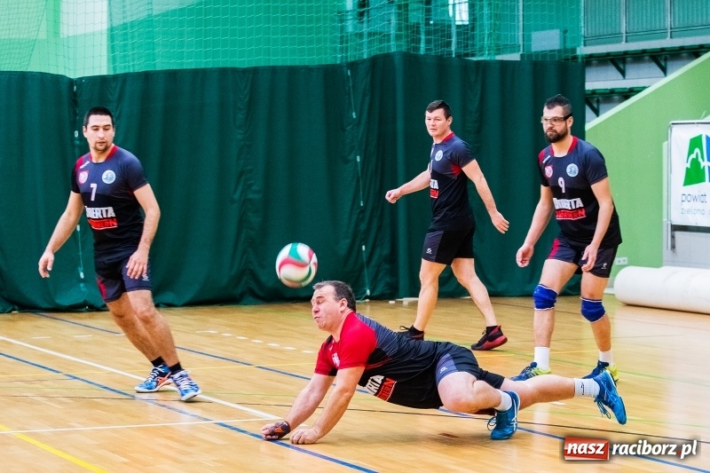 Zdjęcie w galerii na portalu naszraciborz.pl: JP Telebim RLPS. Bez niespodzianek w szóstej kolejce wiadomości z regionu