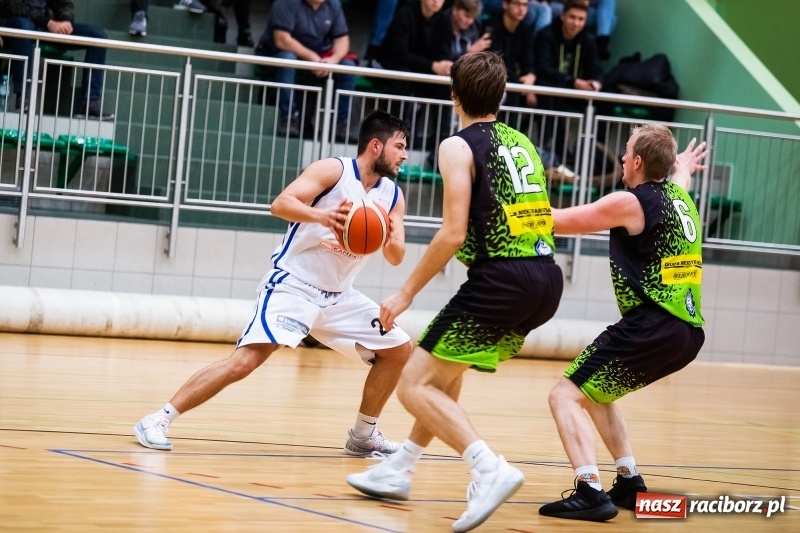 Zdjęcie w galerii na portalu naszraciborz.pl: Akademicy z Gliwic bez szans w starciu z Ofensywą wiadomości z regionu