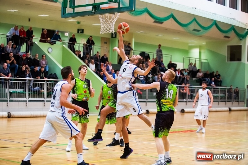 Zdjęcie w galerii na portalu naszraciborz.pl: Akademicy z Gliwic bez szans w starciu z Ofensywą wiadomości z regionu