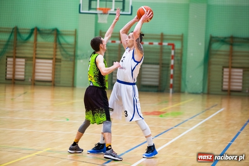 Zdjęcie w galerii na portalu naszraciborz.pl: Akademicy z Gliwic bez szans w starciu z Ofensywą wiadomości z regionu