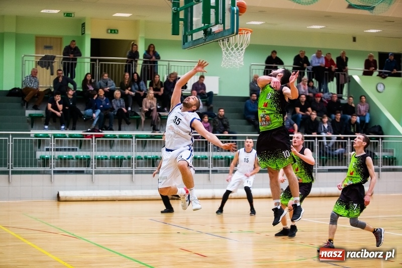 Zdjęcie w galerii na portalu naszraciborz.pl: Akademicy z Gliwic bez szans w starciu z Ofensywą wiadomości z regionu