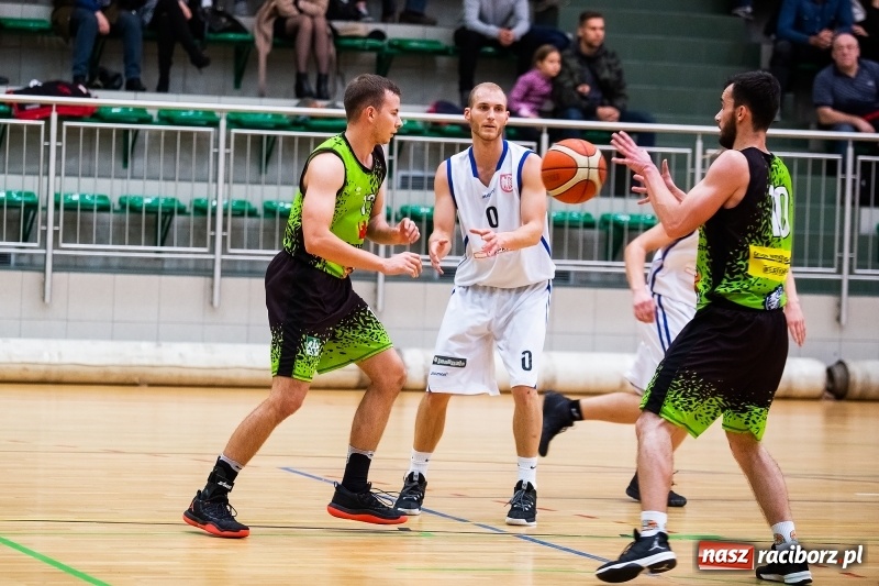 Zdjęcie w galerii na portalu naszraciborz.pl: Akademicy z Gliwic bez szans w starciu z Ofensywą wiadomości z regionu