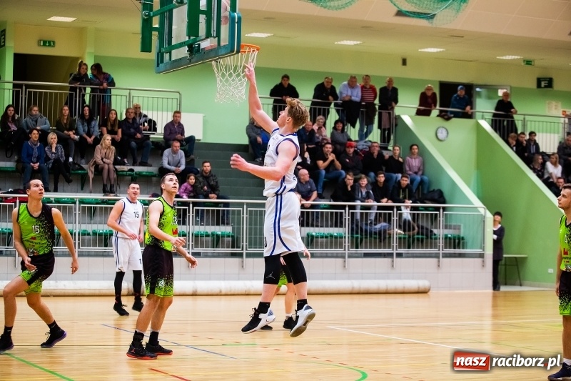 Zdjęcie w galerii na portalu naszraciborz.pl: Akademicy z Gliwic bez szans w starciu z Ofensywą wiadomości z regionu