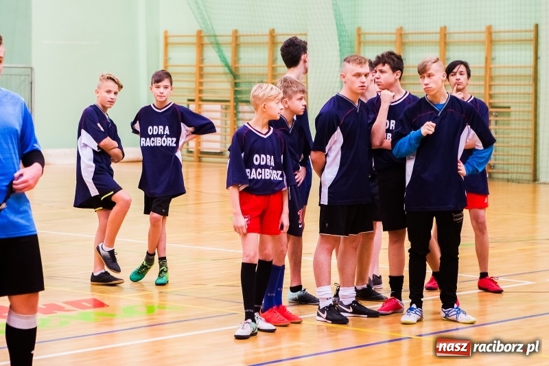 Zdjęcie w galerii na portalu naszraciborz.pl: Turniej piłki nożnej w Arenie Rafako wiadomości z regionu