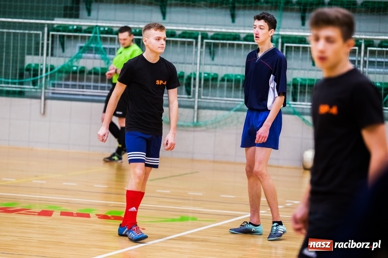 Zdjęcie w galerii na portalu naszraciborz.pl: Turniej piłki nożnej w Arenie Rafako wiadomości z regionu